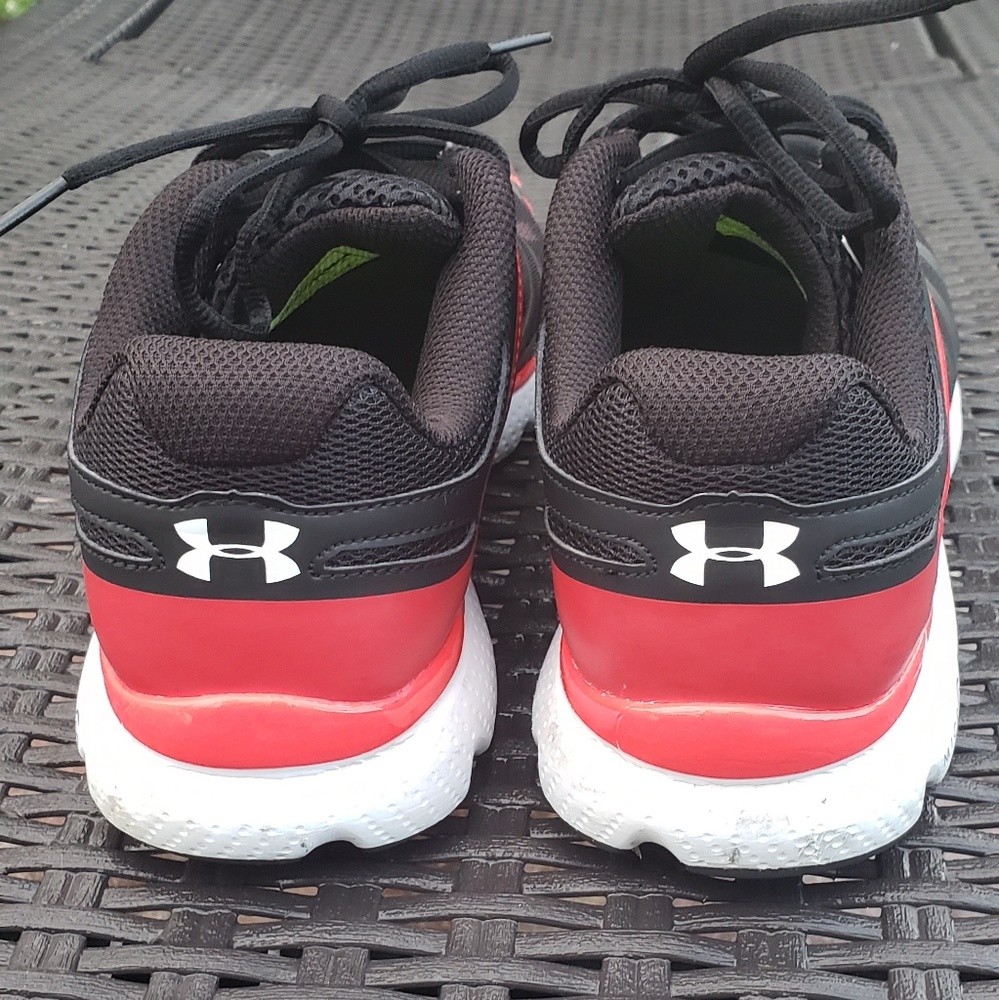Men's under armour sneakers - Picture 3 of 5